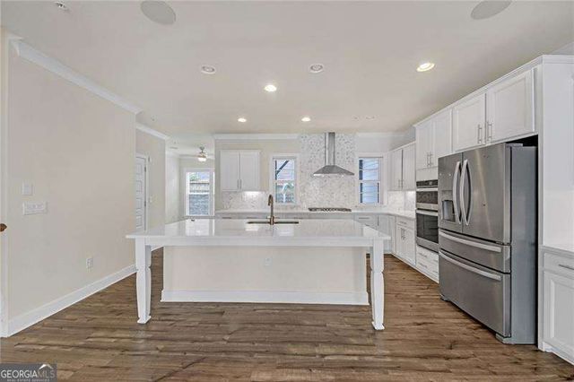 860 Stonehill Lane, Atlanta, GA 30324