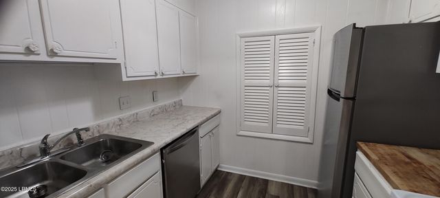 2205 Southside Blvd Apt 5B, Port Royal, SC 29935