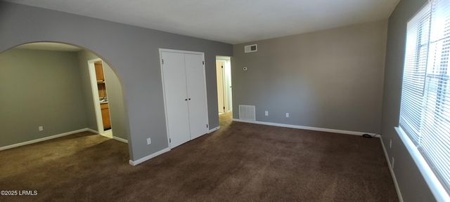 2205 Southside Blvd Apt 5B, Port Royal, SC 29935