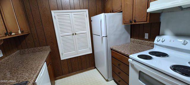 2205 Southside Blvd Apt 5B, Port Royal, SC 29935