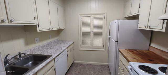 2205 Southside Blvd Apt 5B, Port Royal, SC 29935