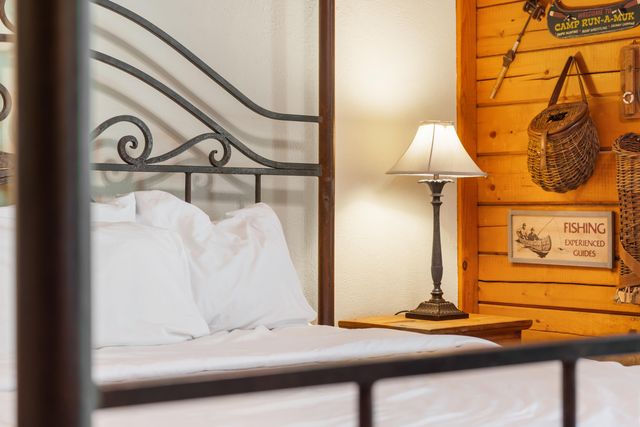 238 Oakridge Road, Branson, MO 65616