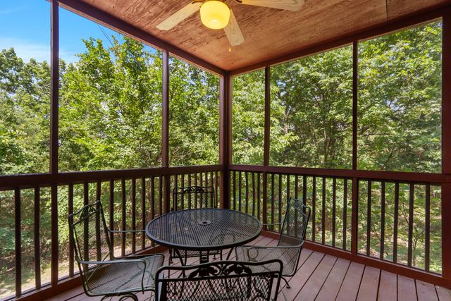 238 Oakridge Road, Branson, MO 65616