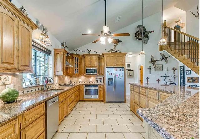 499 Ford Road, Bowie, TX 76230