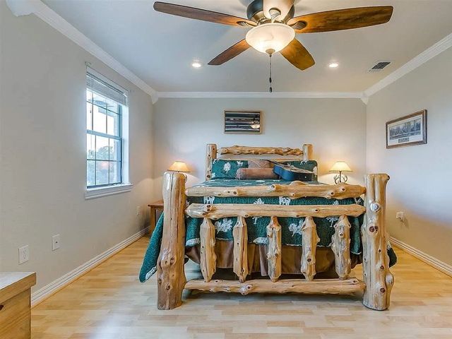 499 Ford Road, Bowie, TX 76230