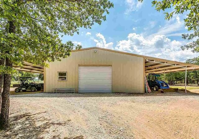 499 Ford Road, Bowie, TX 76230