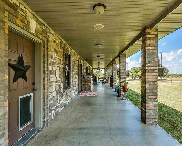 499 Ford Road, Bowie, TX 76230