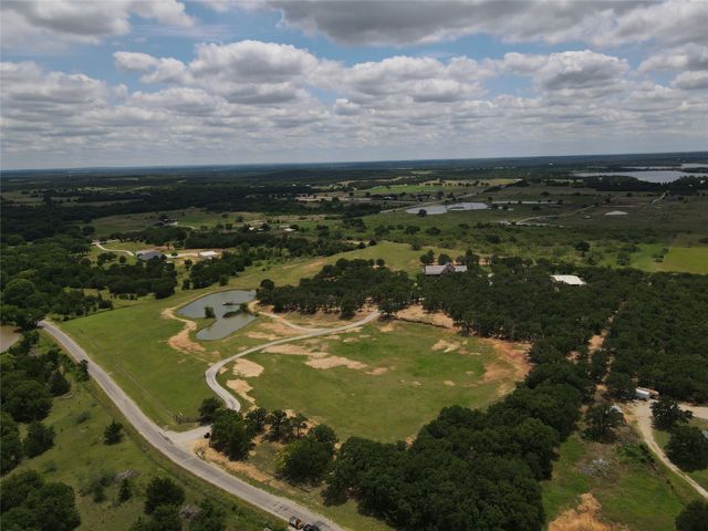 499 Ford Road, Bowie, TX 76230