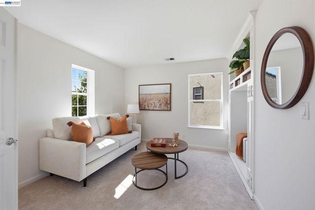 19475 Buren Pl, Castro Valley, CA 94552