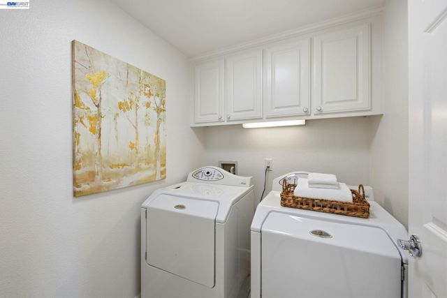 19475 Buren Pl, Castro Valley, CA 94552