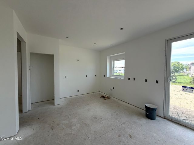 5051 Magnolia Drive, Oregon, OH 43616