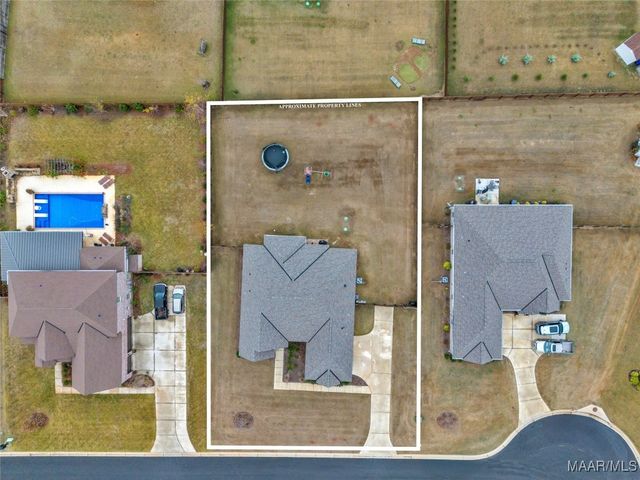 99 Ava Lane, Wetumpka, AL 36093