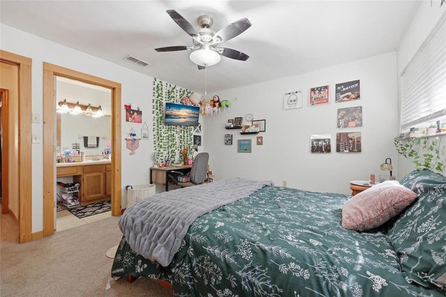 913 SW 57TH DRIVE, Gainesville, FL 32607