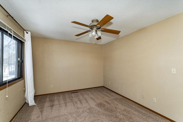 101 Conner Circle SW, Rochester, MN 55902