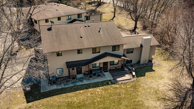 101 Conner Circle SW, Rochester, MN 55902