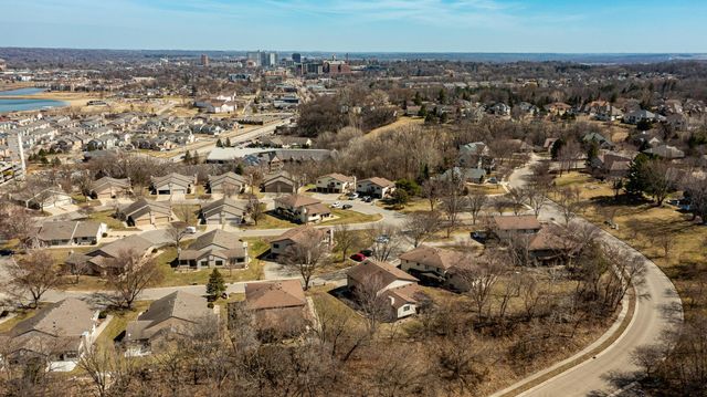 101 Conner Circle SW, Rochester, MN 55902