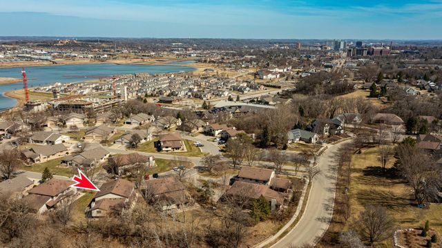 101 Conner Circle SW, Rochester, MN 55902