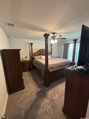 5935 W Hausman Rd Unit 31, San Antonio, TX 78249