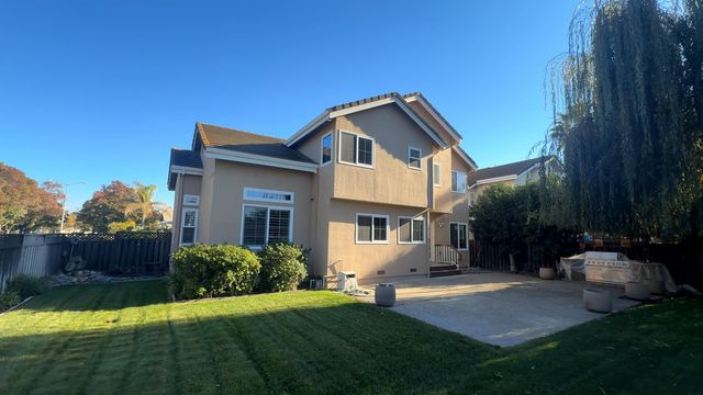 2270 Tamarisk Ct, Discovery Bay, CA 94505