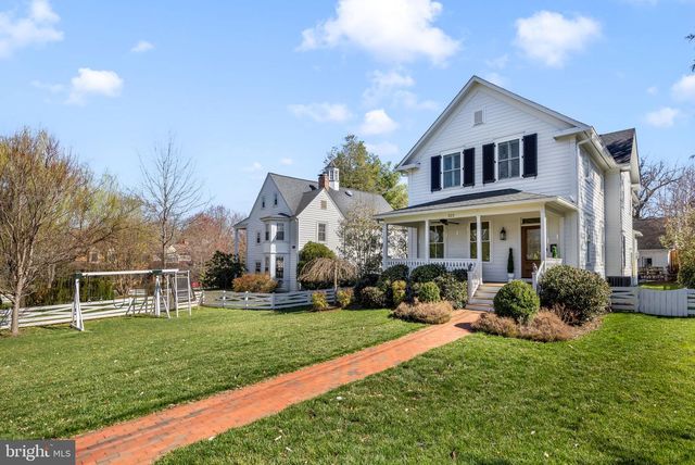 323 S WEST ST, Falls Church, VA 22046