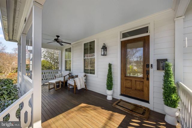 323 S WEST ST, Falls Church, VA 22046