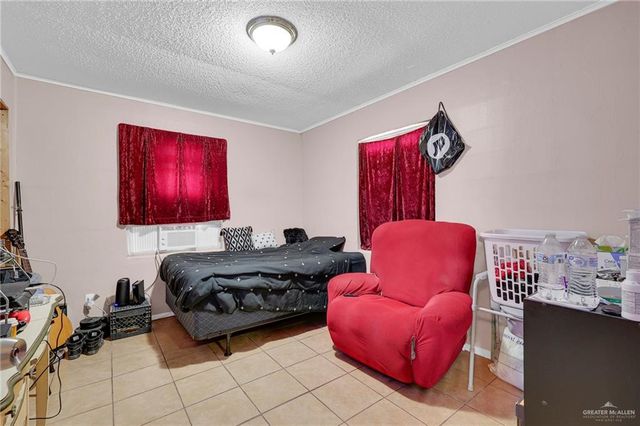 318 S 83rd Street, Edinburg, TX 78542