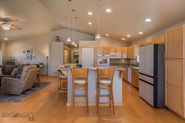 516 Circle F Trail, Bozeman, MT 59718