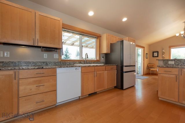 516 Circle F Trail, Bozeman, MT 59718