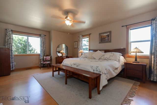 516 Circle F Trail, Bozeman, MT 59718