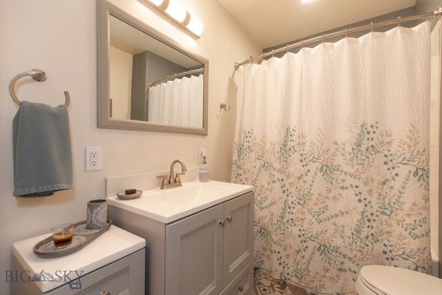516 Circle F Trail, Bozeman, MT 59718