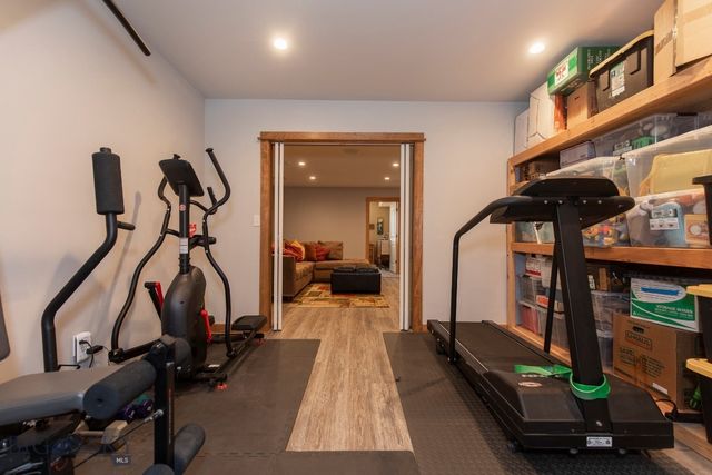 516 Circle F Trail, Bozeman, MT 59718