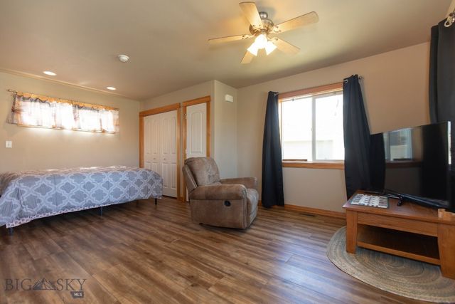 516 Circle F Trail, Bozeman, MT 59718