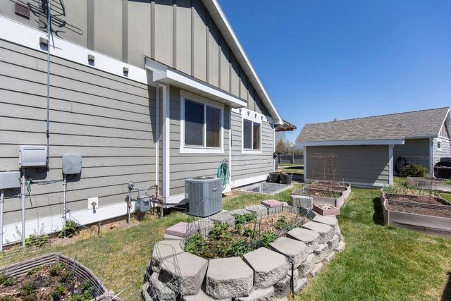 516 Circle F Trail, Bozeman, MT 59718