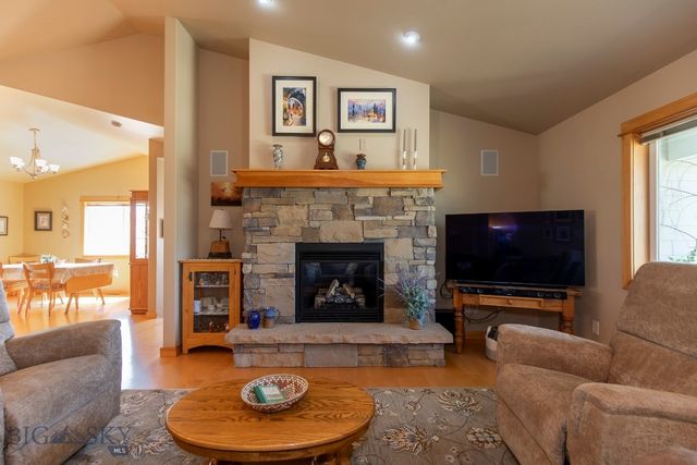 516 Circle F Trail, Bozeman, MT 59718