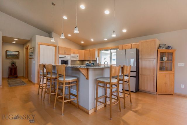 516 Circle F Trail, Bozeman, MT 59718