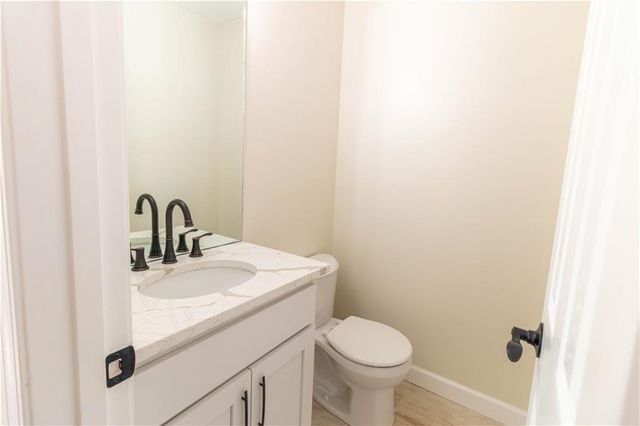 207 N 16th Street, Savannah, MO 64485