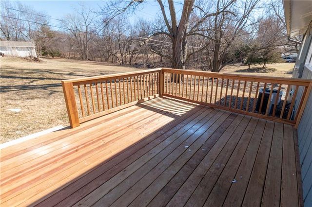 207 N 16th Street, Savannah, MO 64485