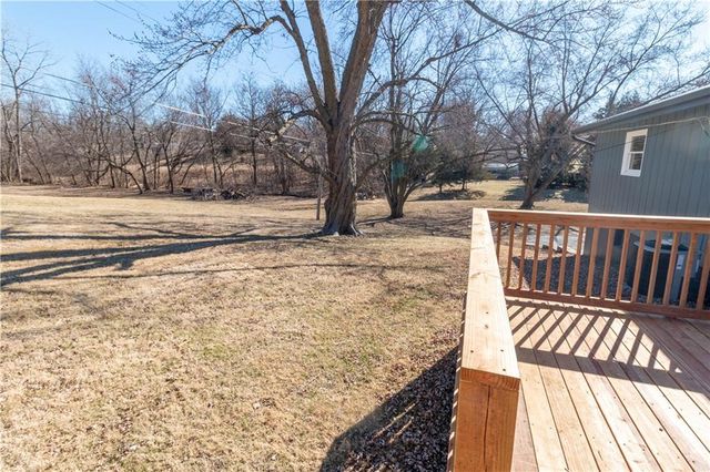 207 N 16th Street, Savannah, MO 64485