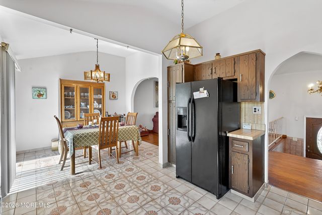 9 Newport Drive, Howell, NJ 07731