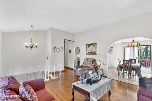 9 Newport Drive, Howell, NJ 07731