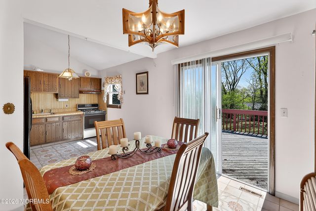 9 Newport Drive, Howell, NJ 07731