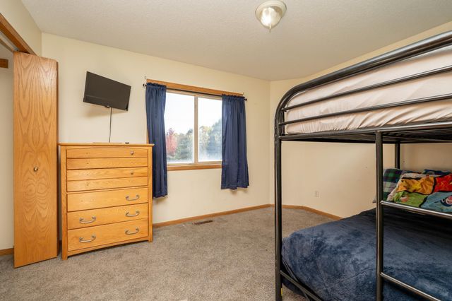 1124 Bristol Lane, Farmington, MN 55024