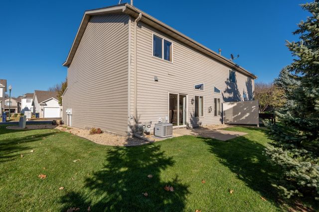 1124 Bristol Lane, Farmington, MN 55024