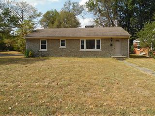 2325 Maplewood Drive, Lexington, KY 40503