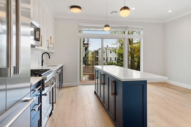 142 Pleasant Street, Boston, MA 02125