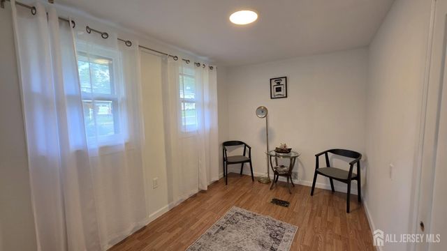 37 valley vale Drive, Old Bridge, NJ 08857