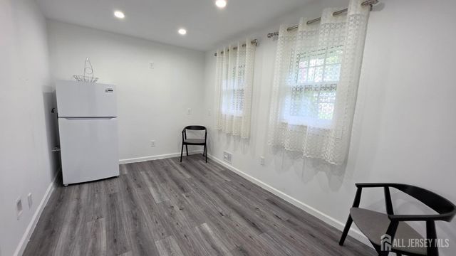 37 valley vale Drive, Old Bridge, NJ 08857