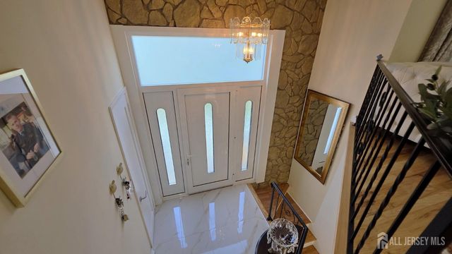 37 valley vale Drive, Old Bridge, NJ 08857