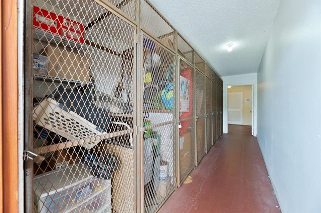 32 Abbey Lane 205, Delray Beach, FL 33446