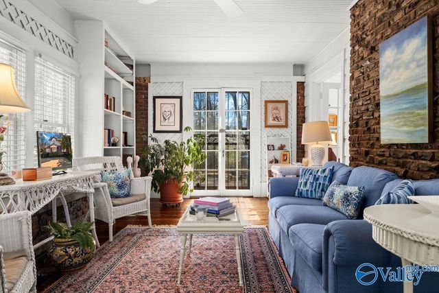 212 Argyle Circle, Gadsden, AL 35901